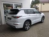 Mitsubishi Outlander 2.4 PHEV 4WD Top - Mitsubishi: Von Händlern