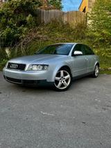 Audi A4 1.8 Turbo  HU 01/2027  - Audi A4 aus 2000: 1.8