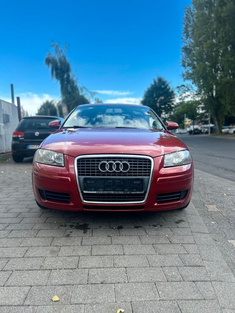 Audi A3 2.0 TDI (DPF) S tr. Attraction Sportback