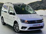 Volkswagen Caddy-DSG-Behindertengerecht-Edition-Rampe-150PS - Volkswagen Caddy: Weiß