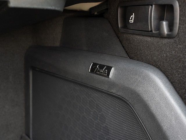 Beetle Cabriolet Sport TSI R-Line Navi Fender