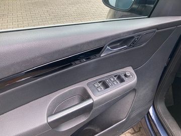 Volkswagen Sharan - 7