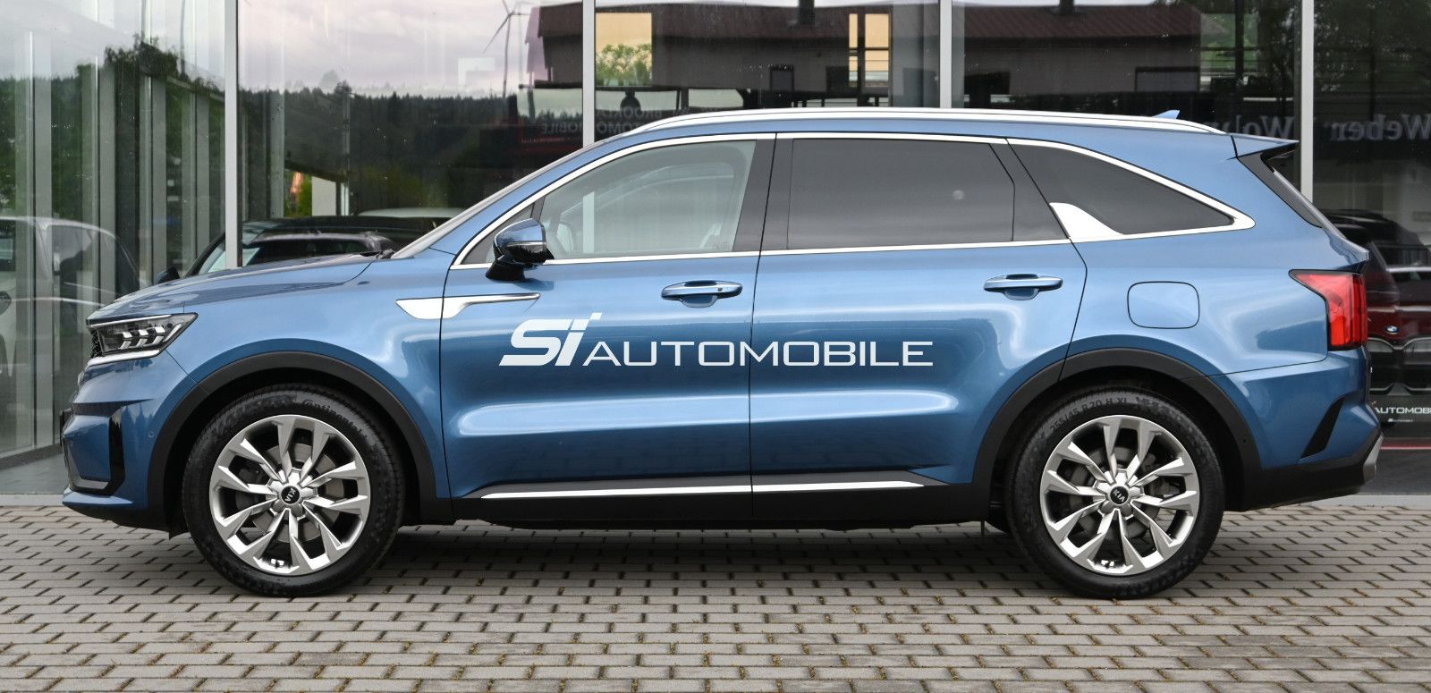 Fahrzeugabbildung Kia Sorento 2.2 CRDi AWD Platinum °AHK°7-SITZE°HUD°