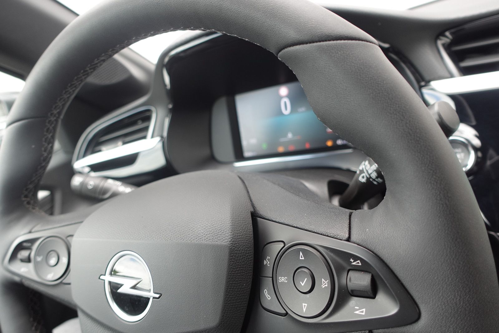 Fahrzeugabbildung Opel Corsa GS 1.2T,Navi,Kamera, Sitzhzg,Allwetter,LED