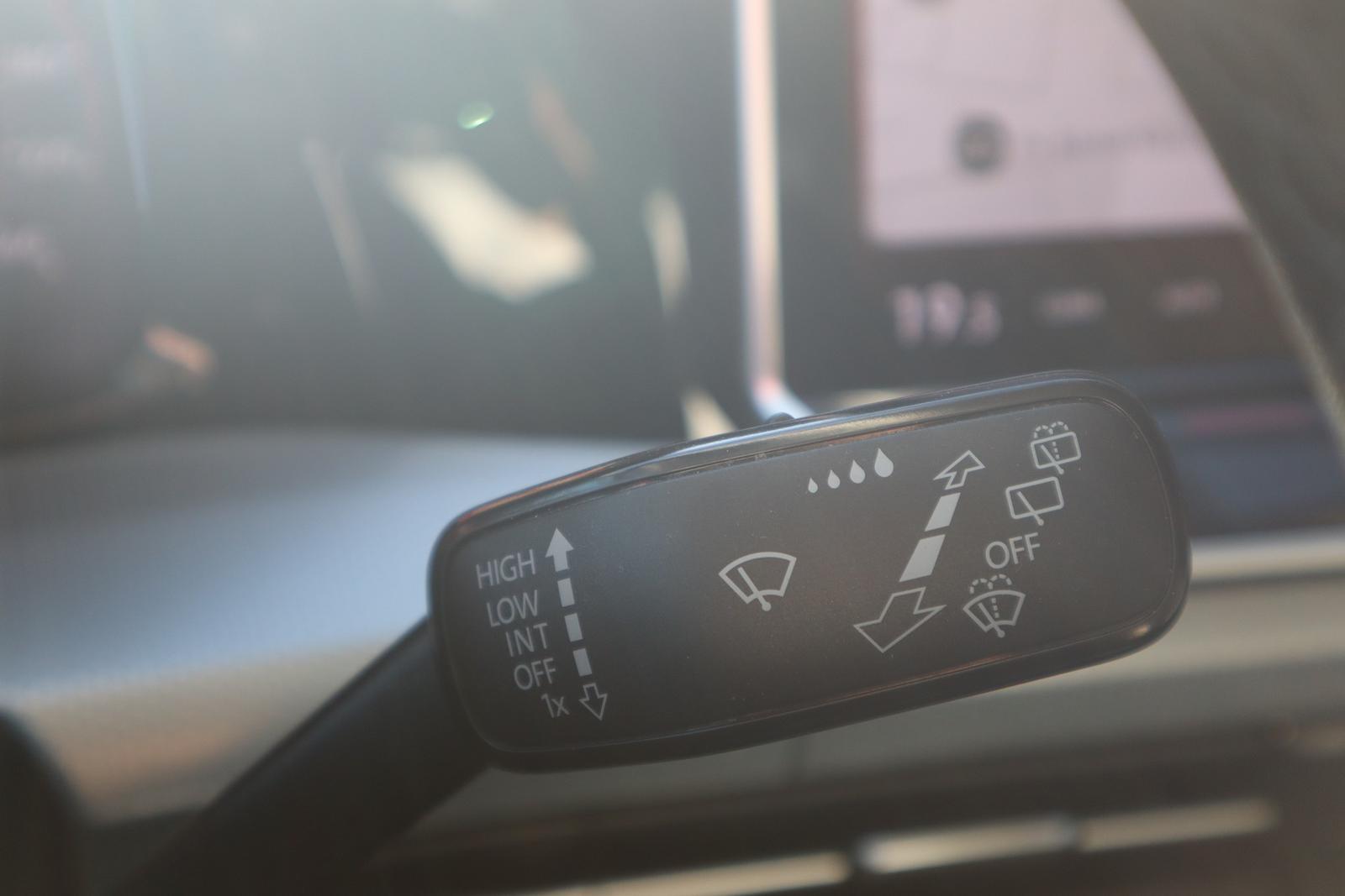 Volkswagen Golf VIII Variant 1.5 eTSI Goal DSG LED Navi ACC, миниатюра 16