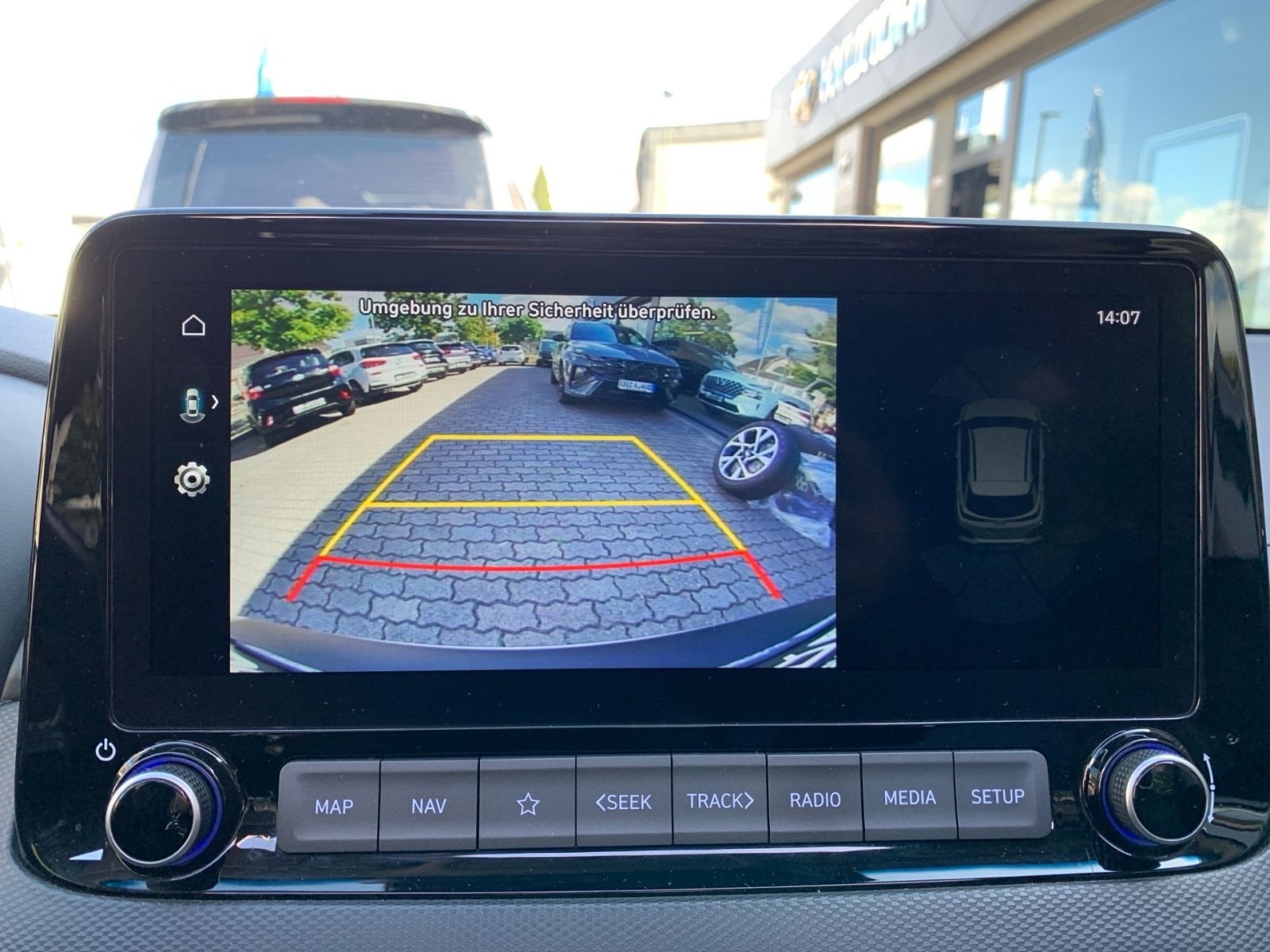 Fahrzeugabbildung Hyundai KONA 1.6 T-GDI 7-DCT Prime Leder Schiebedach
