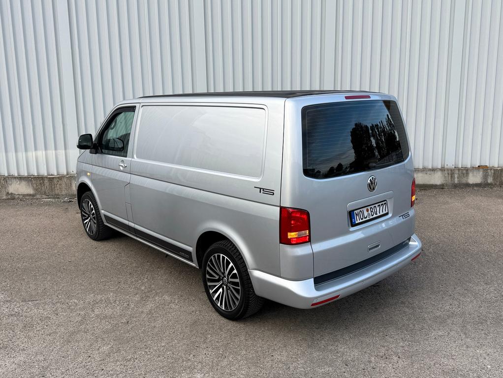 Volkswagen T5 Kombi