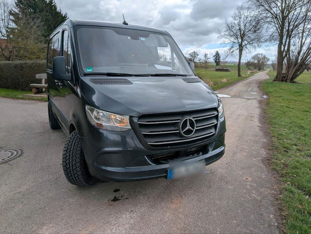 Image of Mercedes-Benz Sprinter