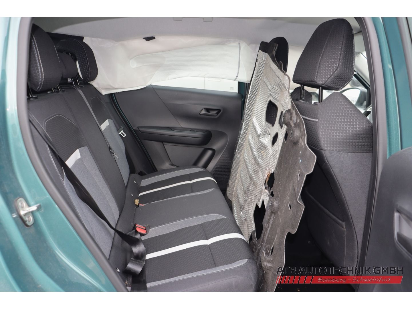 Fahrzeugabbildung Opel Frontera Edition 1.2 100kW Mild-Hybrid