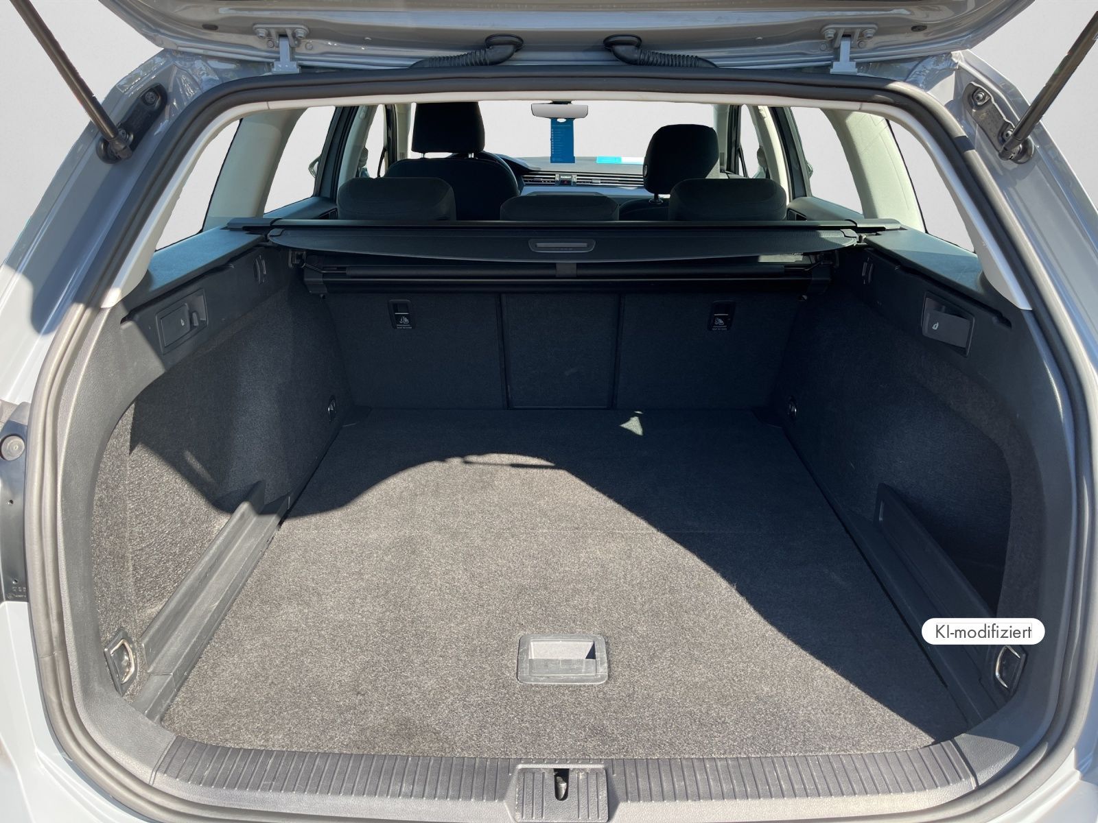 Volkswagen Passat Variant - Bild 16