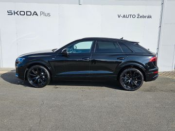 Audi Q8 - 2