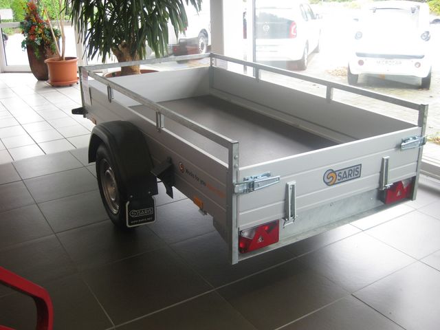 Peugeot in Schenefeld