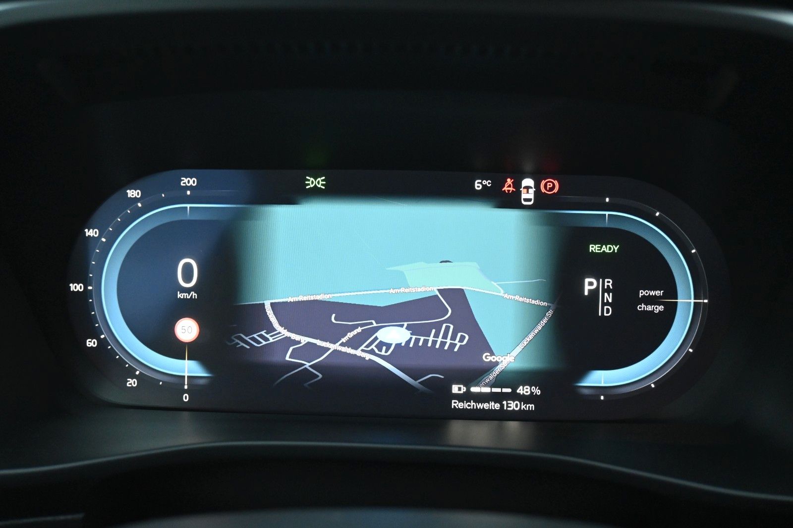 Fahrzeugabbildung Volvo C40 Twin AWD Ultimate 360°PANO°Stdhzg