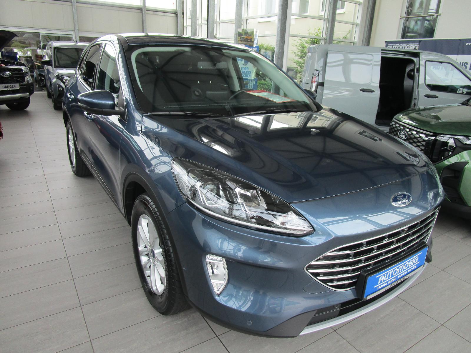 Ford Kuga Titanium/LED/ACC/RFK/Key Free/TWA