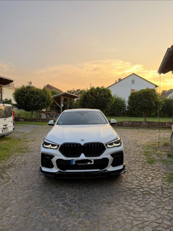 Image of BMW X6