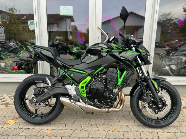 Kawasaki Z650 *2025*| Neue Farbe| verfügbar