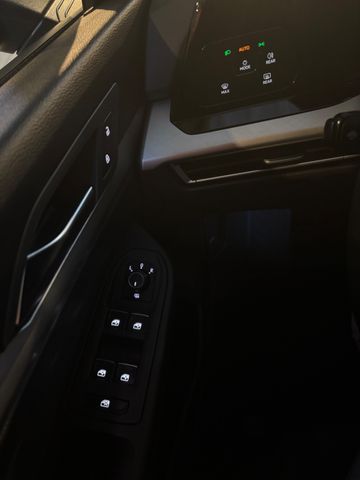 Golf VIII eTSI *Business Premium*Kamera*APP