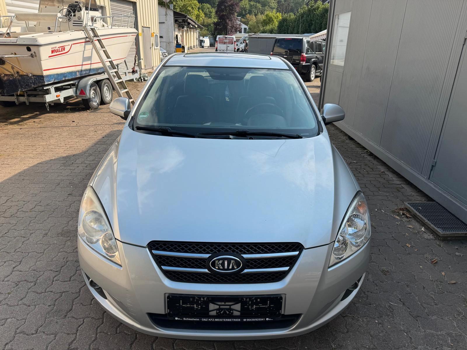 Kia ANDERE Ceed EX