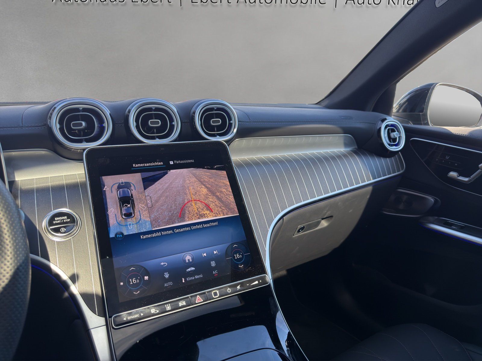 Fahrzeugabbildung Mercedes-Benz GLC450d AMG Editi AIRMATIC Pano DISTR Standh AHK