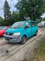 Volkswagen T5 Shuttle - Volkswagen T5 mit Benzin-Antrieb