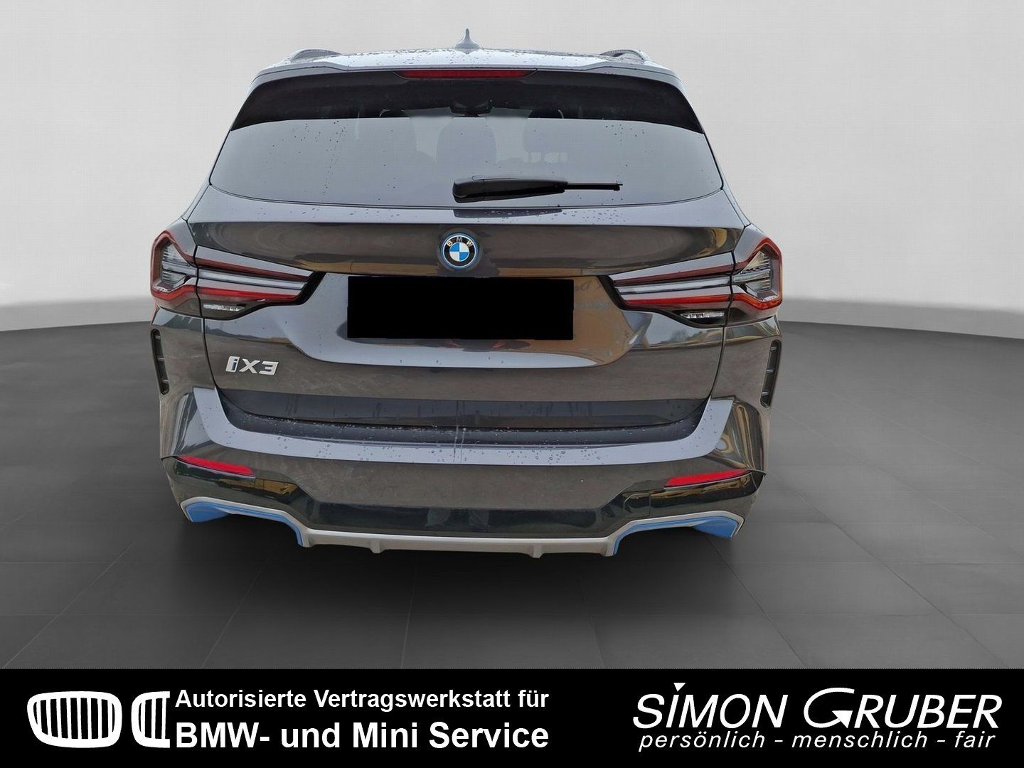 Fahrzeugabbildung BMW iX3 Inspiring M Sport Shadow Line Panorama ACC