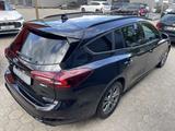 Ford Focus 1.0 EcoBoost MildHybrid ST-Line X AHK - Ford Focus mit Benzin-Antrieb
