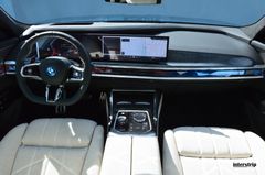 BMW M760 – 16 / 25