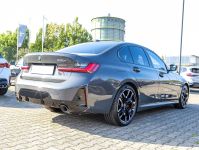 BMW 330 - Vorschau Bild 2