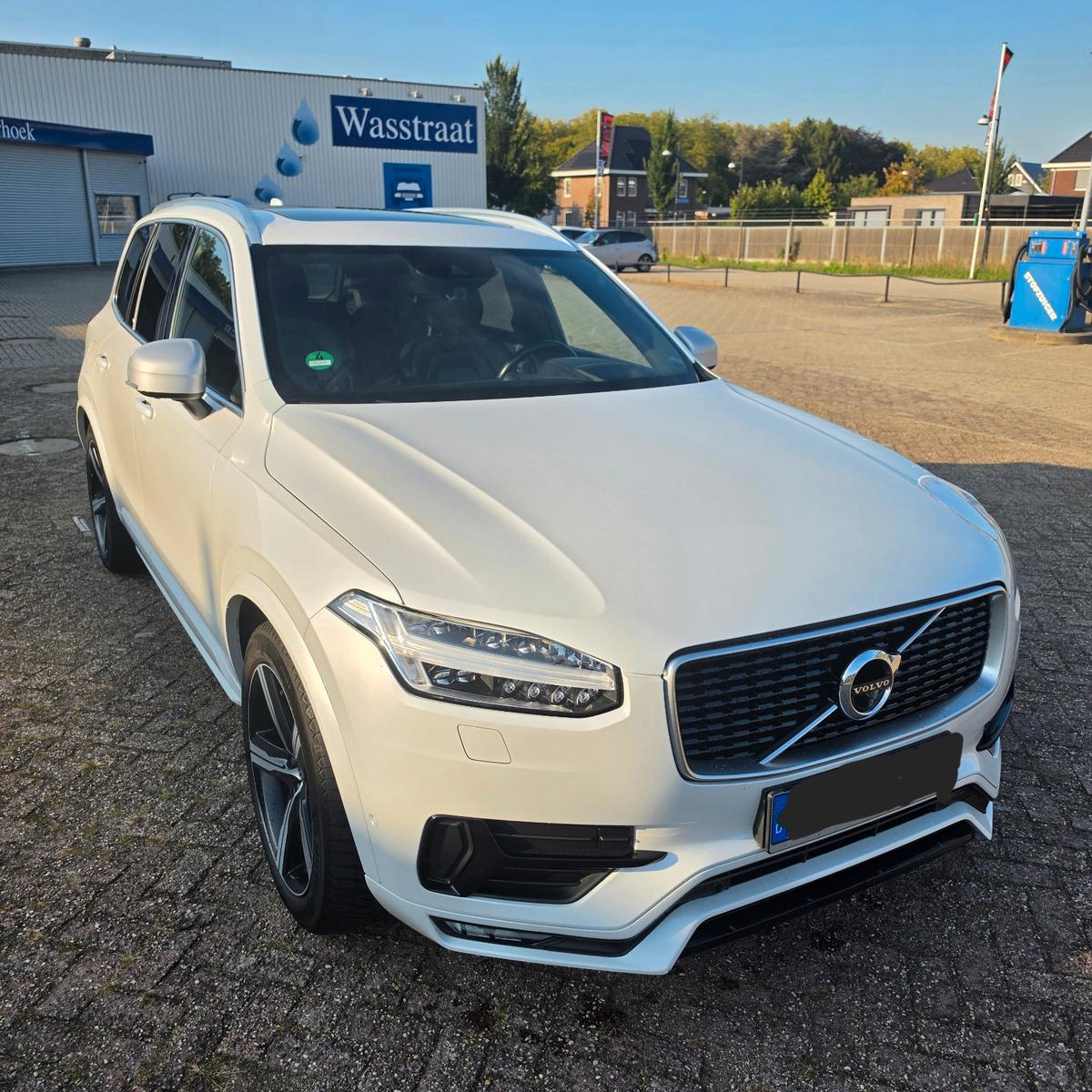 Volvo XC90 D5 AWD R-Design *Vollausstattung* 360*