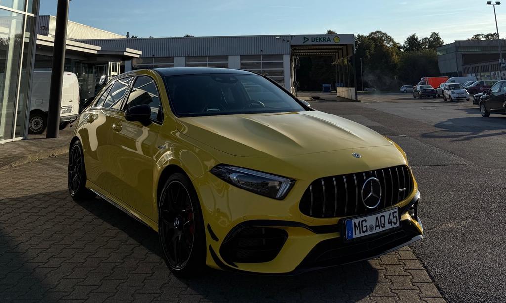 Mercedes-Benz A 45 AMG