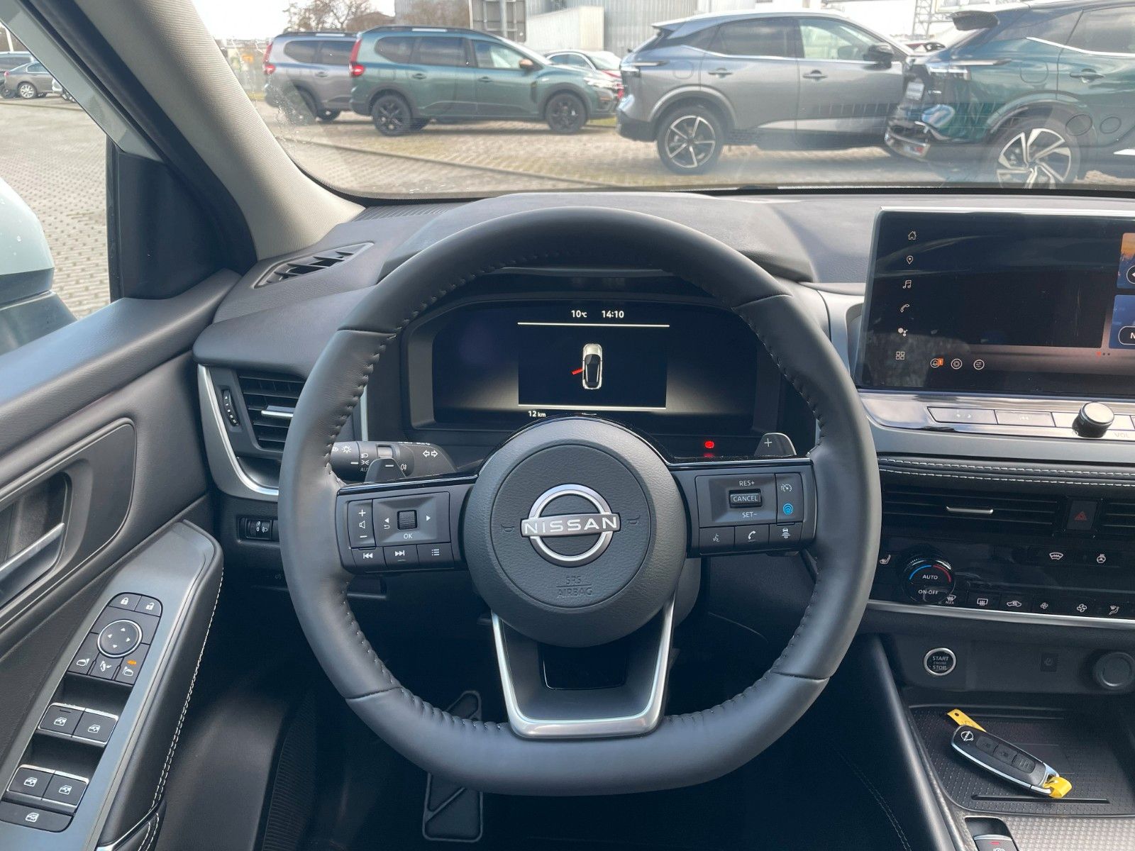Fahrzeugabbildung Nissan Qashqai 1.3 DIG-T MHEV AT N-Connecta WINTERPAKET