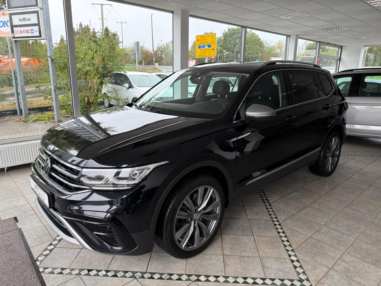 Volkswagen Tiguan Allspace Elegance 4Motion AHK 20" VOLL!