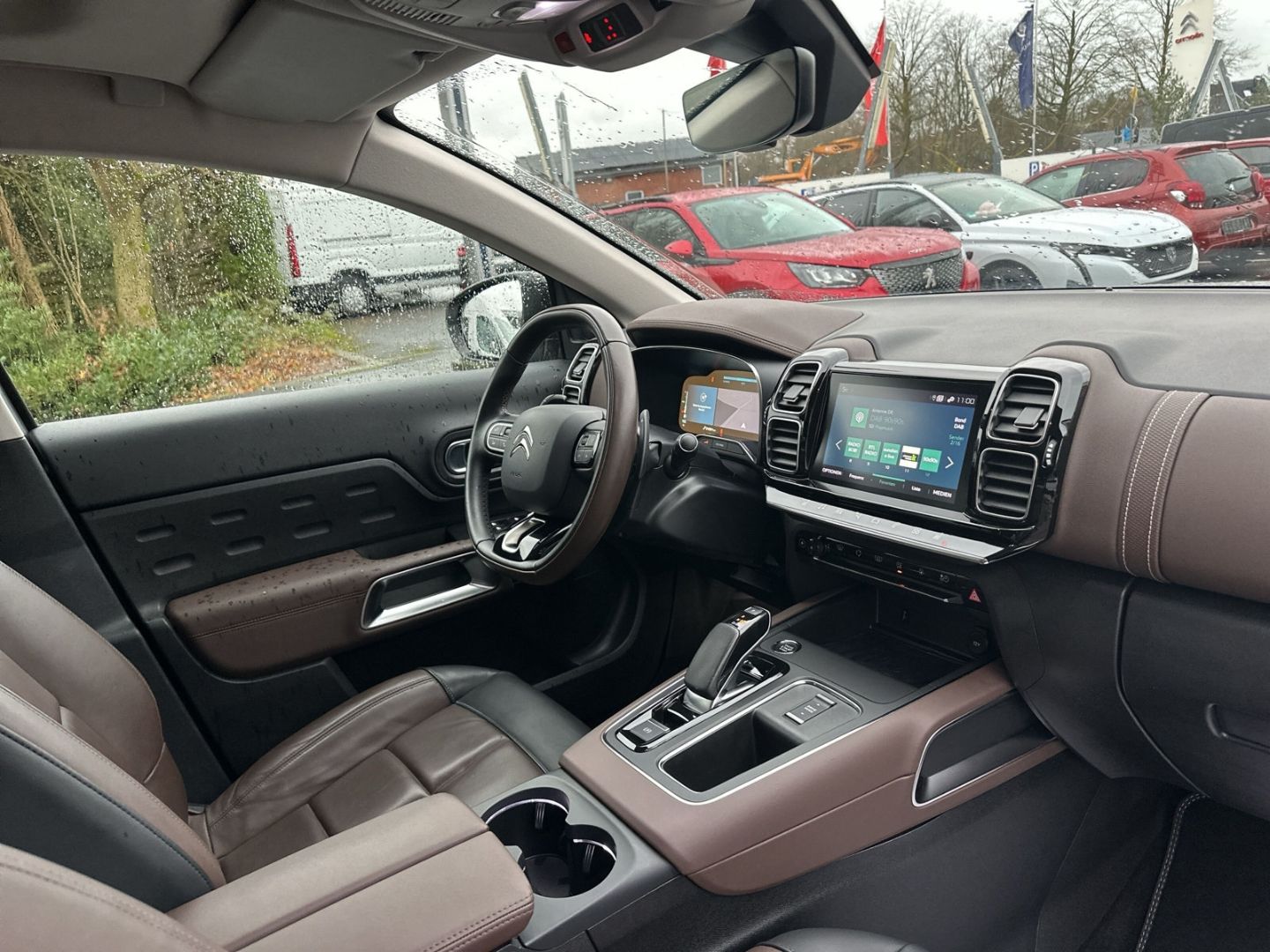Fahrzeugabbildung Citroën C5 Aircross Plug-In Hybrid 225 S&S e-EAT8 Shine