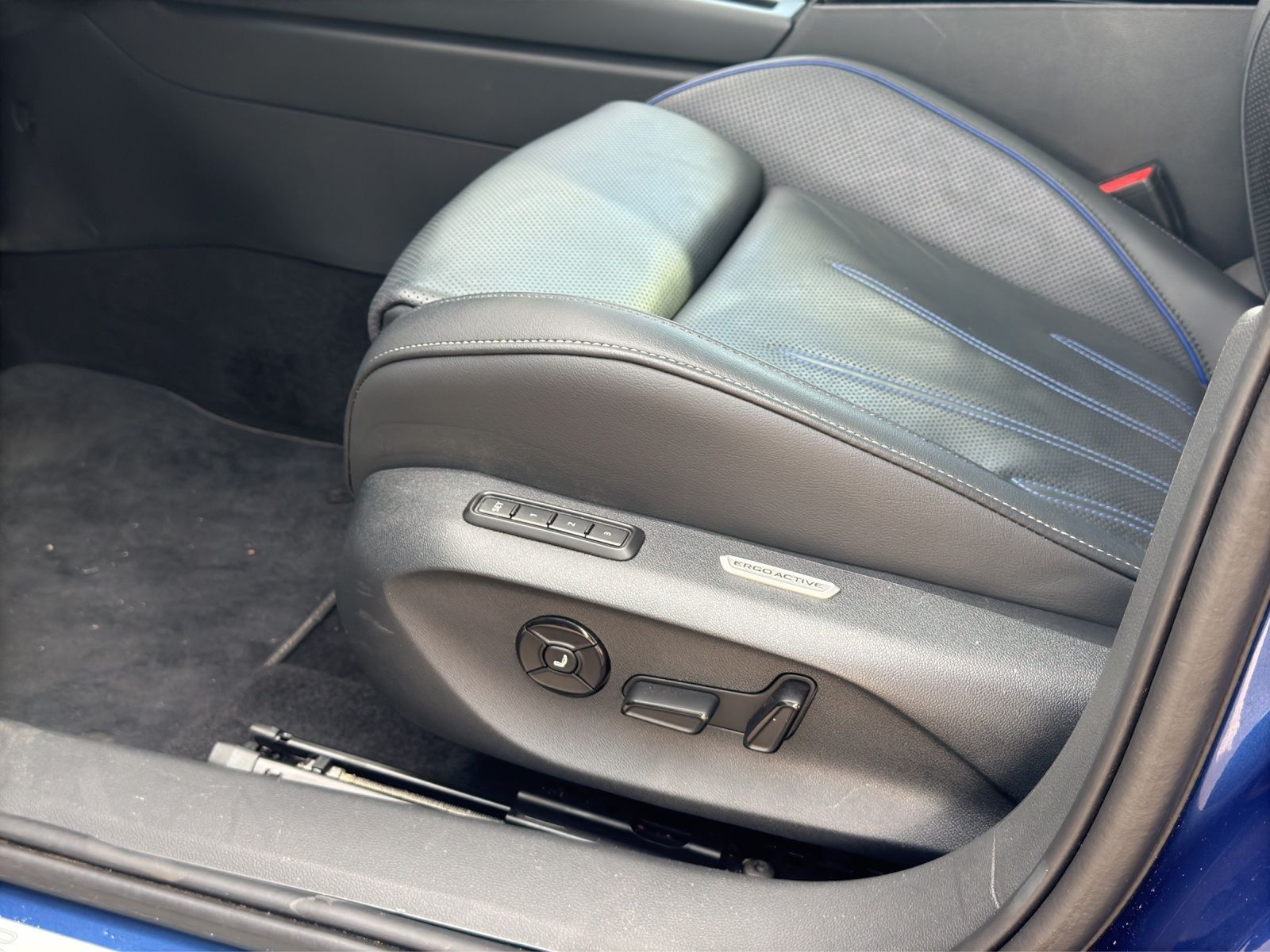 Volkswagen Passat - Bild 18
