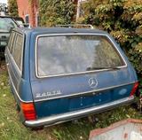 Mercedes-Benz Mercedes 240TD  Oldtimer - Mercedes-Benz 240 mit Diesel-Antrieb: Kombi