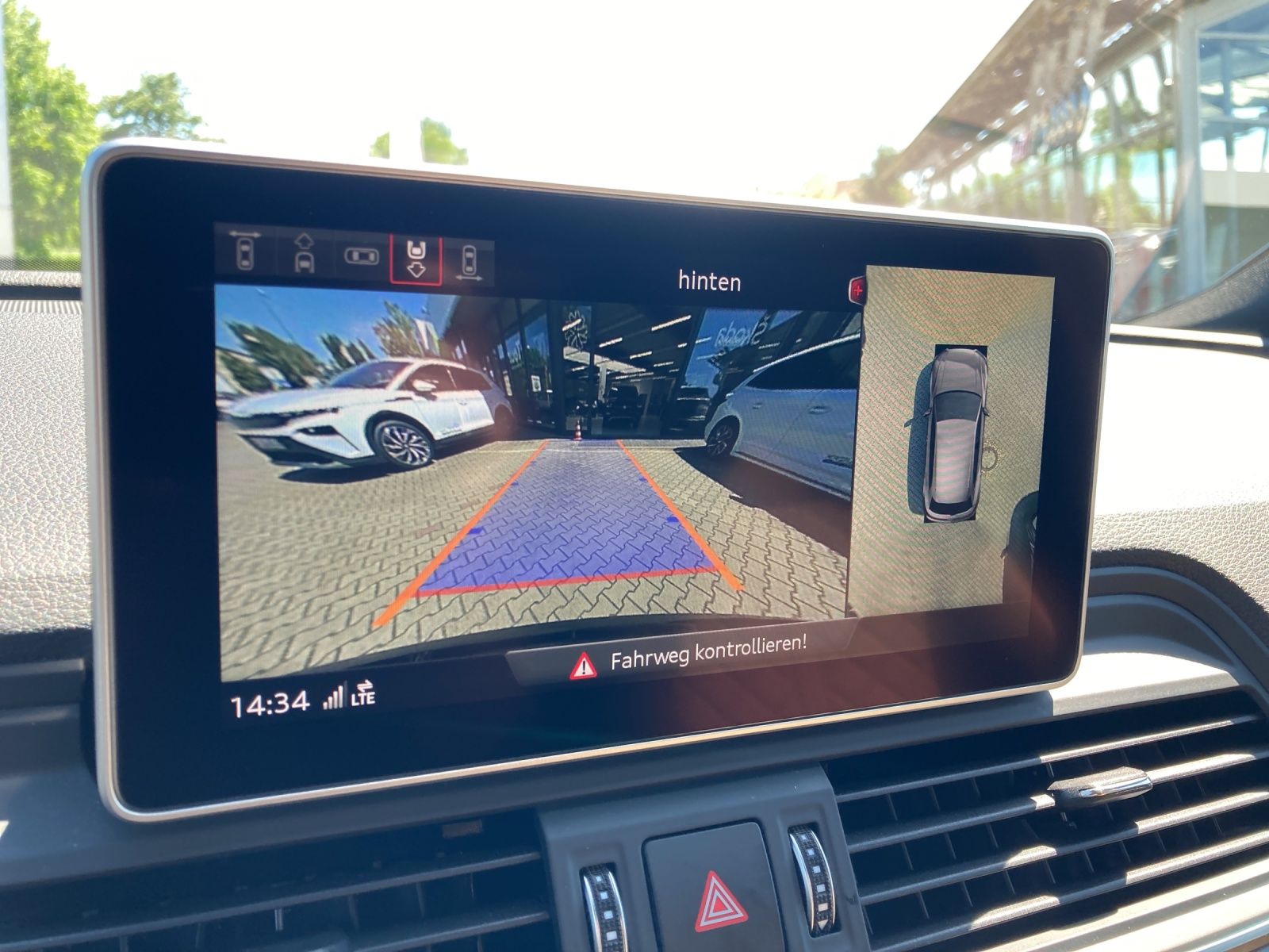 Fahrzeugabbildung Audi Q5 55 TFSI e quattro sport MATRIX HEAD UP PANO R