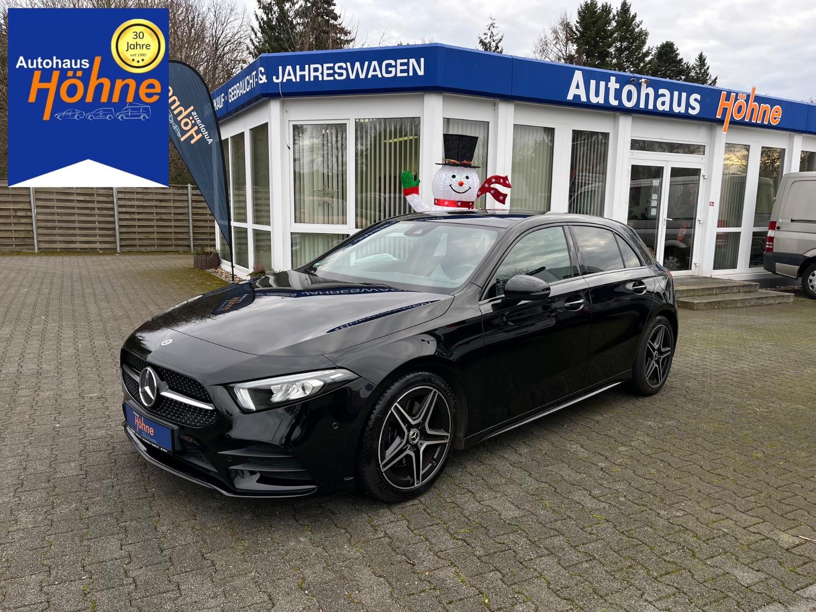 Mercedes-Benz A 220 AMG Line-PanoDach-Leder-Kamera