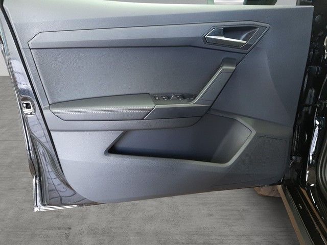 Fahrzeugabbildung Seat Arona Style 1.0TSI MatrixLED SitzHz 18" Klimaaut