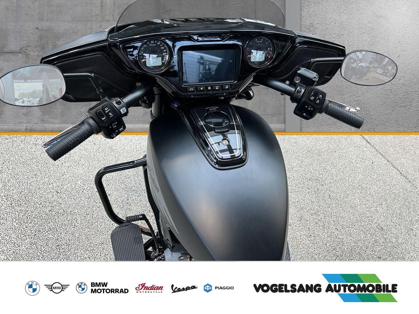 Fahrzeugabbildung Indian Chieftain Elite 116 CHIEFTAIN POWERPLUS DARK HOR