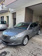 Lancia Delta 1.6 MJT 105 cv Platinum PERFETTA - Lancia Delta Platinum mit Diesel-Antrieb
