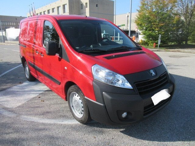 Peugeot Expert 2.0 HDi 130 cv