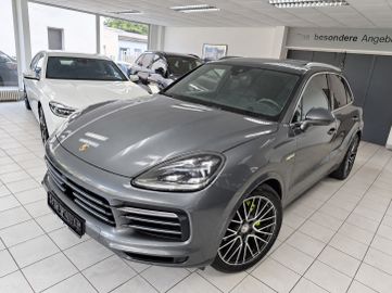 Porsche Cayenne - 11