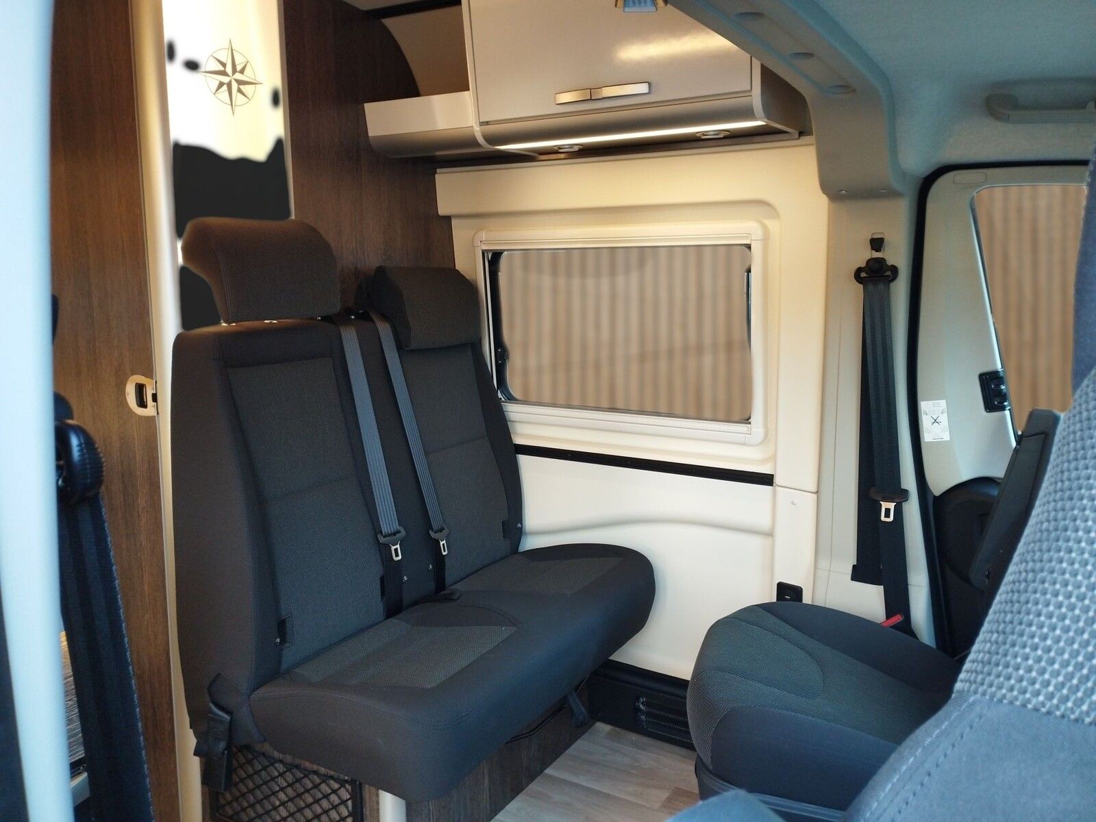 Fahrzeugabbildung Westfalia Columbus 540 D 180 PS Aufstelldach,LED,Winterp.