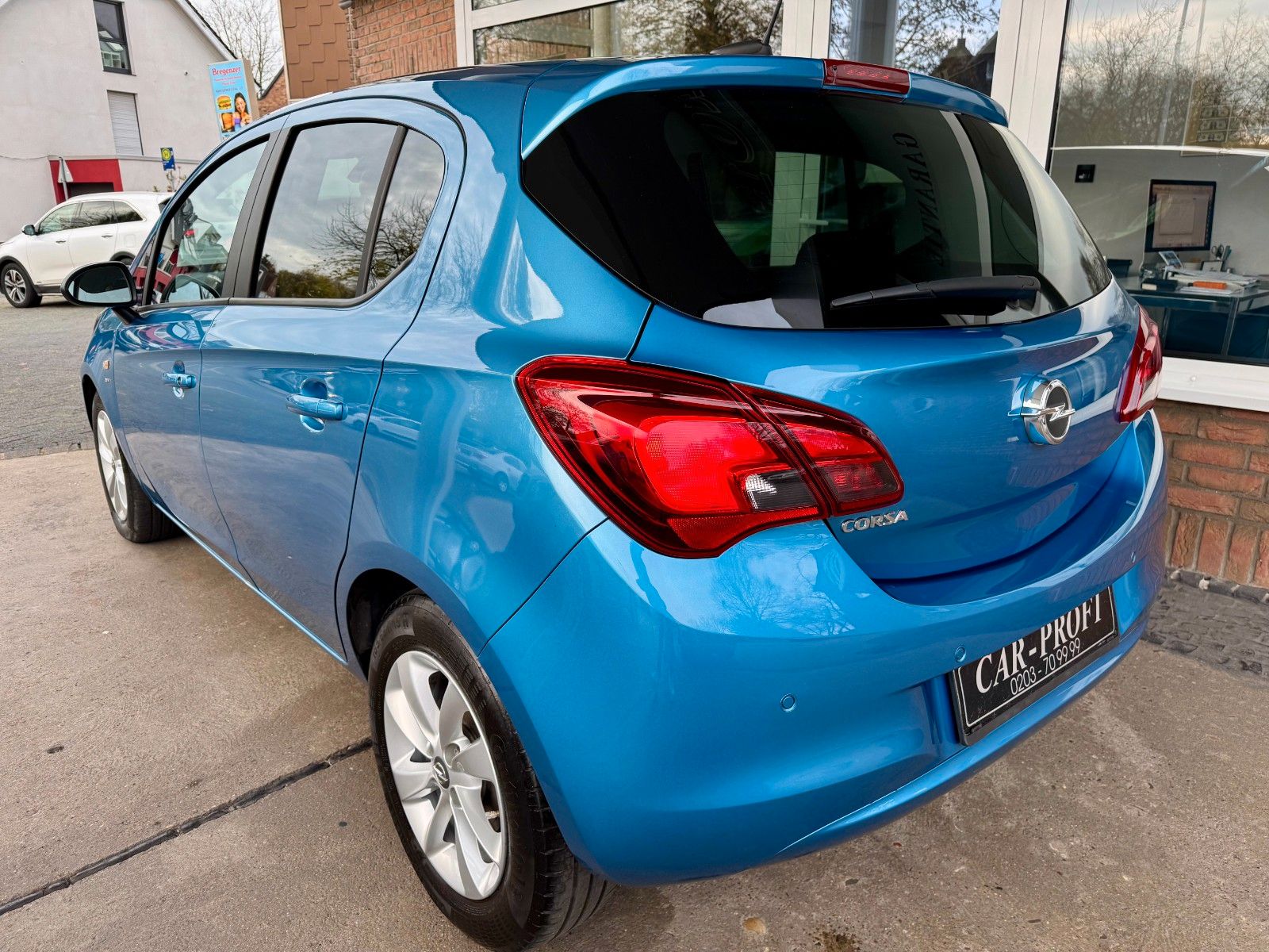 Fahrzeugabbildung Opel Corsa E Drive Autom. Klima/Bluetooth/PDC/Sitzh.