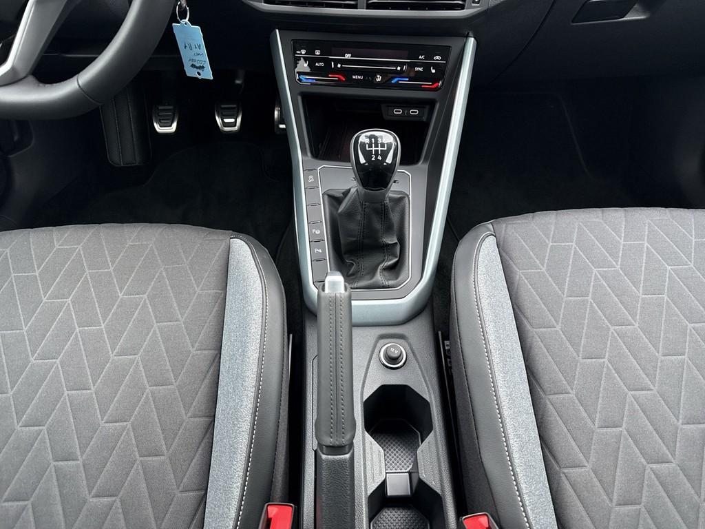 Volkswagen Polo 1.0l Goal *LED, миниатюра 9