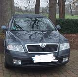 Skoda Octavia 1.6 FSI Elegance HU 11.2027