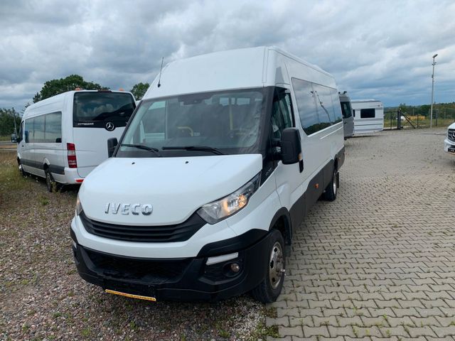 Iveco Daily - 21 Places