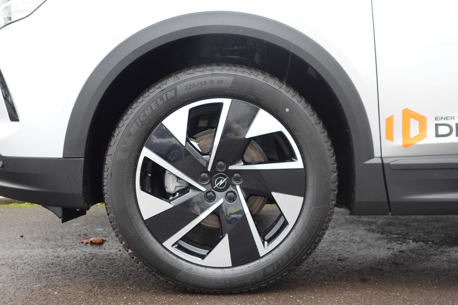 Fahrzeugabbildung Opel Grandland GS 1.2MildHybrid,Navi,Kamera,Allwetter