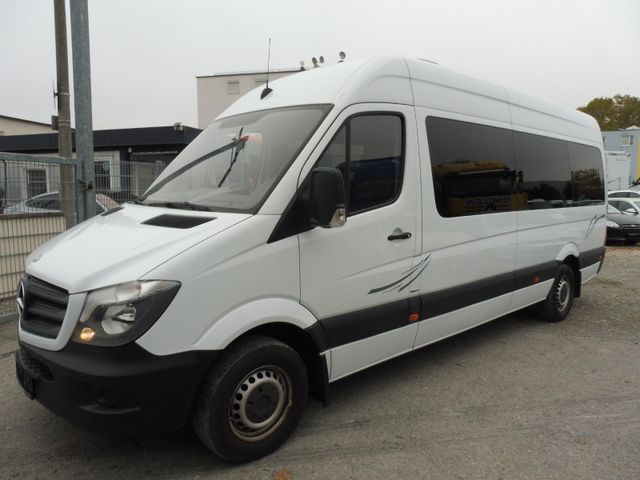 Mercedes-Benz Sprinter 316 9-Sitze mit El. Rollstuhlrampe