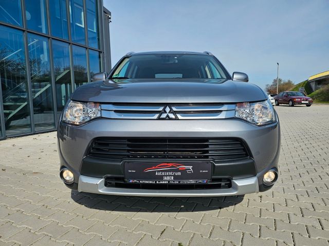 Mitsubishi Outlander Invite ClearTec 4WD,AHK,Automatik,Klim